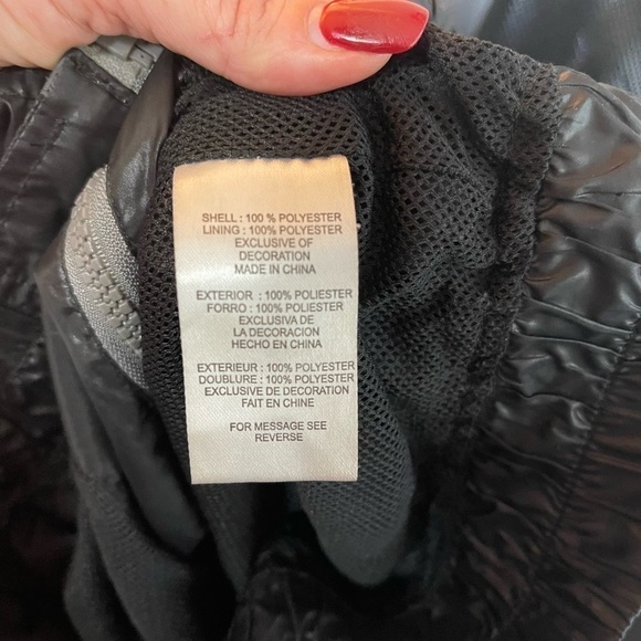 LRG Clothing & Equipment Hooded Jacket Black Gray Lightweight Outdoor Size M - Picture 5 of 5